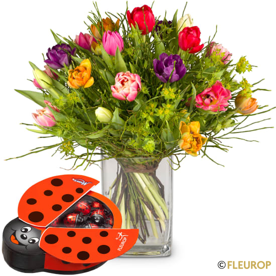 Blumenstrauss «Bunter Tulpentraum» mit Munz Schoggi-Glückskäfer